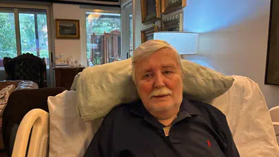 Aziz Üstel kimdir, neden öldü? Medya dünyası yasta