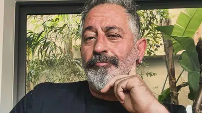 Cem Yılmaz X hesabındaki tüm paylaşımlarını kaldırdı