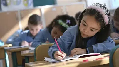 Ortaokul kayıtları ne zaman başlıyor? 2026 anaokulu, ilkokul ve ortaokul kayıt tarihleri netleşti