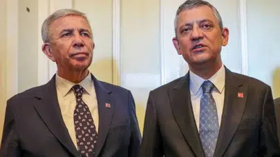 Mansur Yavaş'tan Yeni Parti Genel Başkanı Özgür Özel'e tebrik telefonu