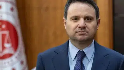 Bakan Gürlek açıkladı: "'Suça sürüklenen çocuk' ifadesi değişiyor"