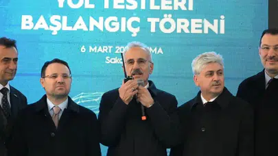 Bakan Uraloğlu duyurdu: 250 km hıza ulaştı! Yerli hızlı trende üretim başladı