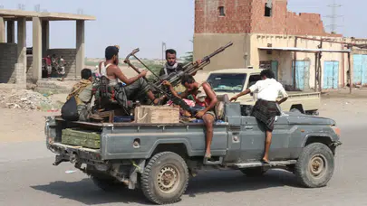 Yemen Ordusu: "Husiler Kızıldeniz kıyısını ele geçirdi"