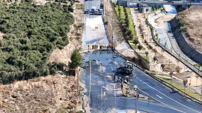 Başakşehir'de İSKİ'ye ait ana isale hattında boru patladı: Yol çöktü