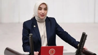 TBMM'de AK Partili Özlem Zengin ile CHP’li Tahsin Ocaklı arasında soyadı tartışması