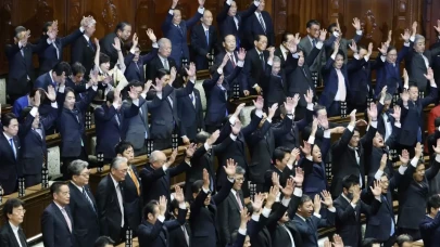 Asya ülkesinde siyasi deprem, ülke erken seçime gidiyor