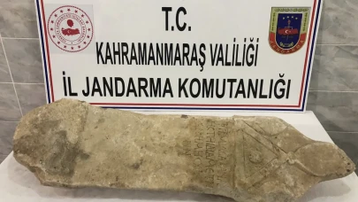 Kahramanmaraş'ta Bizans Dönemine ait mezar taşı ele geçirildi: 3 kişi gözaltına alındı