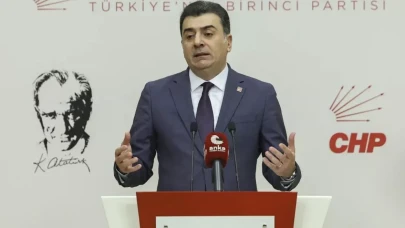 CHP'li Zeynel Emre: 'Ülkeyi yönetmek istiyorsanız 2026’da güvenoyu almalısınız'