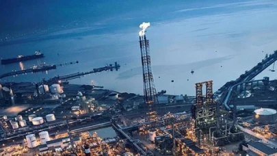 TÜPRAŞ İzmit rafinerisinde patlama meydana geldi