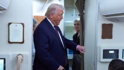 ABD Başkanı Trump, elindeki morluğun nedenini açıkladı