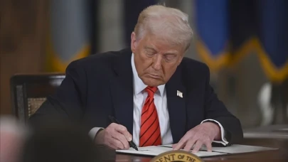 ABD başkanı Trump için Grönland iddiası: işgal planı talimatı öne sürüldü