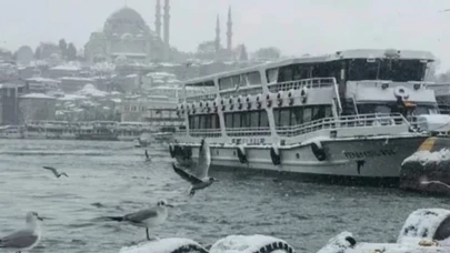 İstanbul'da bazı vapur seferleri iptal edildi