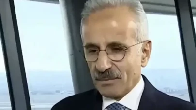 Bakan Uraloğlu canlı yayında rahatsızlandı: 'Yayını durdurursak memnun olurum'