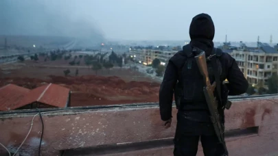 Suriye ordusu Halep’te Eşrefiyye ve Beni Zeyd’de kontrolü büyük ölçüde sağladı