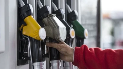Akaryakıtta yeni artış beklentisi: Motorine çarşamba günü 1,15 TL zam öngörülüyor