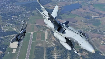 Trump'tan gündem yaratacak karar: Tüm uçakların sertifikasını iptal etti