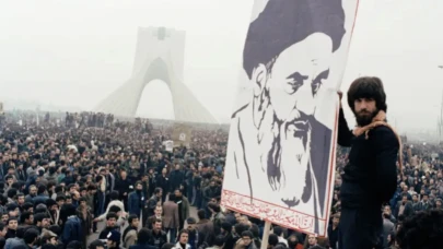İran sokakları neden durulmuyor? 1979’dan 2026’ya protestoların anatomisi