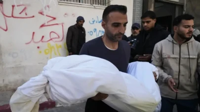 Gazze'de bir kız çocuğu İsrail askerleri tarafından başından vurularak öldürüldü