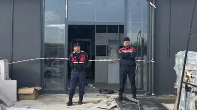 Gaziantep'te mermer standı devrildi: 1 işçi hayatını kaybetti