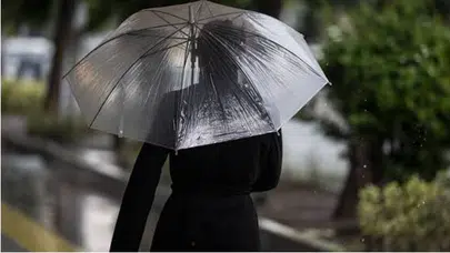 Meteoroloji'den 3 İl İçin Kritik Uyarı! Cuma Sabahı Kuvvetli Sağanak Geliyor