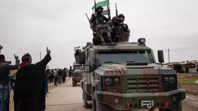 Suriye'de bir devrin sonu! YPG, Kamışlı'yı Asayiş'e bıraktı