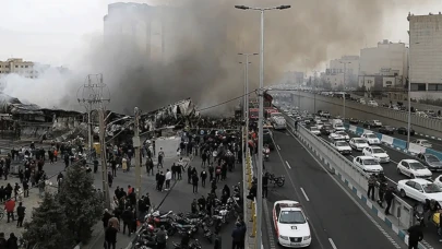 Tahran’da çarşı alevlere teslim oldu: 200 dükkân küle döndü