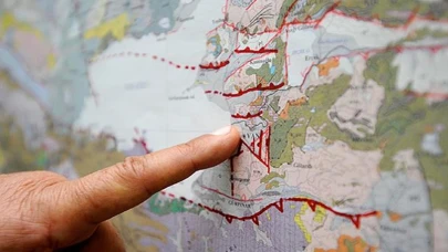 Dünyayı sarsan depremler: Yüz binler hayatını kaybetti