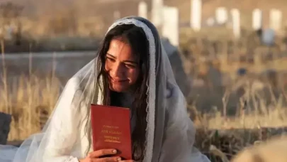 Sevdiğim Sensin dizisinin Dicle'si Helin Kandemir kimdir, kaç yaşında? Kariyer özeti