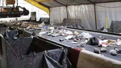 İzmir'de korkunç olay: Çöp ayrıştırma bandında yeni doğmuş bebek cesedi bulundu