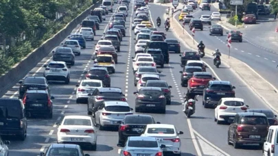 İstanbul'da trafik yoğunluğu yüzde 72'ye kadar çıktı