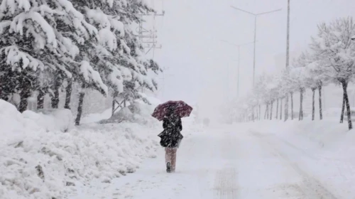 İstanbul için kar ve soğuk hava uyarısı: Valilik tarih verdi