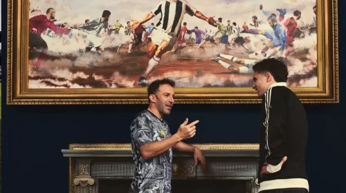 Juventus'un yeni 10 numara forması tanıtıldı: Geçmişin efsanesiyle geleceğin yıldızı buluştu