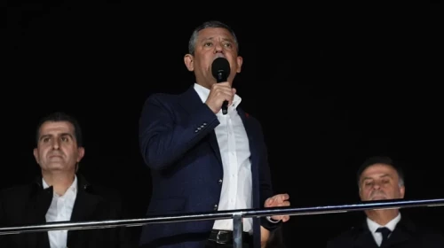 Özgür Özel asgari ücret için rakam verdi: 'Biz bunun altında yokuz'