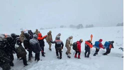 Artvin'de çığ felaketi: 1 ölü, 2 kayıp
