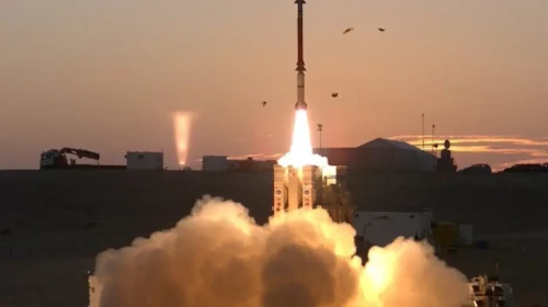 “Ege’yi füzelerle kapatacağız” çıkışına Türkiye’den sert yanıt: “Her tehdidi bertaraf ederiz”