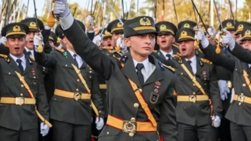 Kılıçlı yemin nedeniyle TSK'dan ihraç edilen komutan hakkında yeni karar