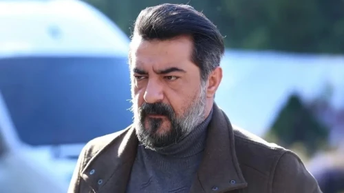 Ünlü Oyuncu Celil Nalçakan Trafik Kazası Yaşadı