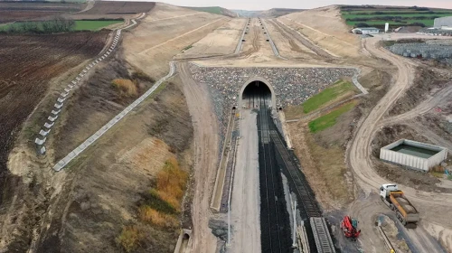 4,5 Saatlik Yol 1,5 Saate Düşecek! Bölge Halkının Dört Gözle Beklediği Çalışmada Sona Gelindi
