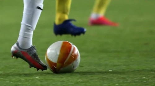 Bugün kimin maçı var? 19 Aralık Cuma bugün hangi kanalda, hangi maçlar var? Süper Lig, La Liga ve daha fazlası