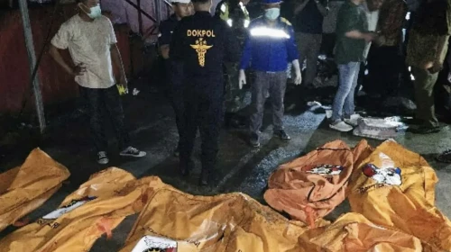 Endonezya’da huzurevi yangını: 16 kişi hayatını kaybetti