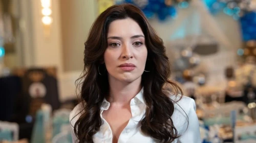 Kızılcık Şerbeti Bade kimdir? Dilaray Yeşilyaprak kaç yaşında ve nereli?