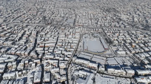 Kar yağışı durdu, Bolu dondu