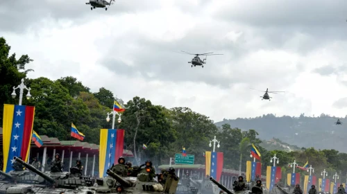 Venezuela Ordusu ülke genelinde harekete geçti