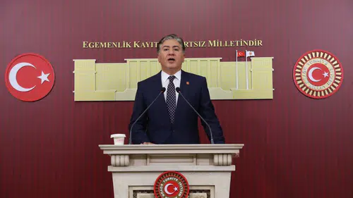 CHP'li Murat Emir: "Milletvekili grubumuzla bambaşka bir yola çıkıyoruz"