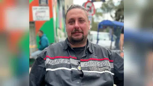 İzmir'de yola düşen vinç parçası motokuryeyi öldürdü: Sürücü tutuklandı