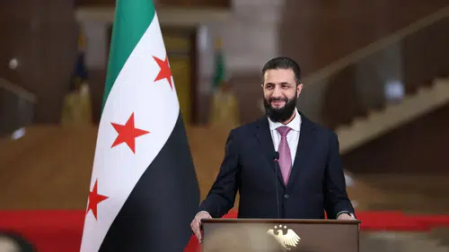 Ahmed Şara: "Lübnan'daki kaos Suriye'yi doğrudan etkiler"