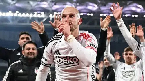 Trabzonspor'dan Beşiktaş'ın yıldızına transfer hamlesi iddiası: Gündemde Vaclav Cerny var
