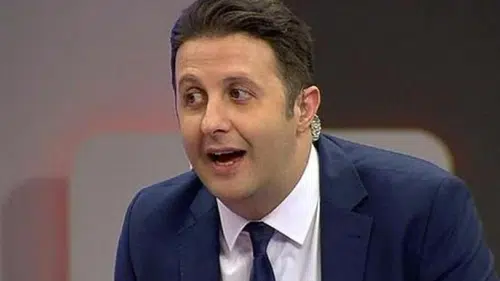İlker Ayrık'tan sağlık açıklaması: Kaburgaları kırıldı, gösterilerini erteledi