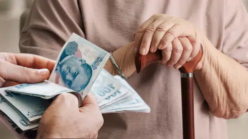 En düşük emekli aylığı 23 bin 552 liraya çıktı, emekli zam farkı ne zaman ödenecek?
