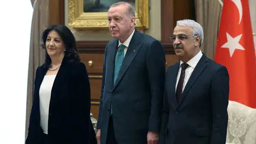 Erdoğan bugün DEM Parti İmralı Heyeti ile görüşecek: Beştepe’de kritik buluşma